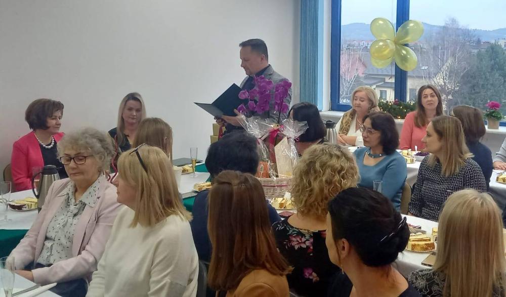 Zdjęcie galerii artykułu: 8. W imieniu pracowników PUP dla PN przemawia Paweł Budzyn - 8. W imieniu pracowników PUP dla PN przemawia Paweł Budzyn